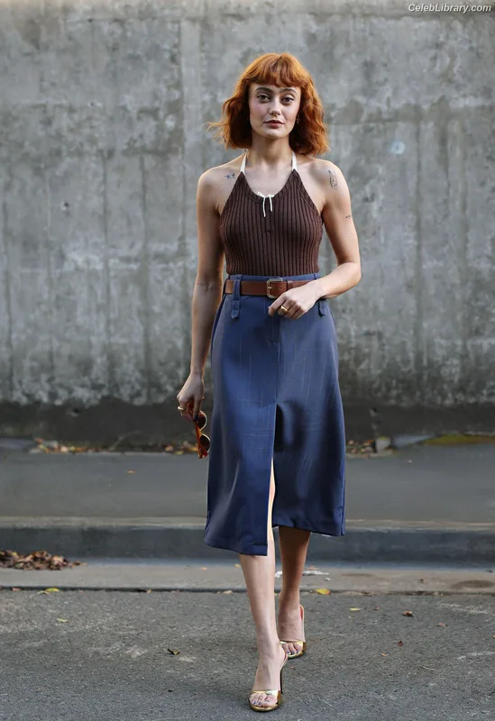 Ella Purnell photo 13 of 810