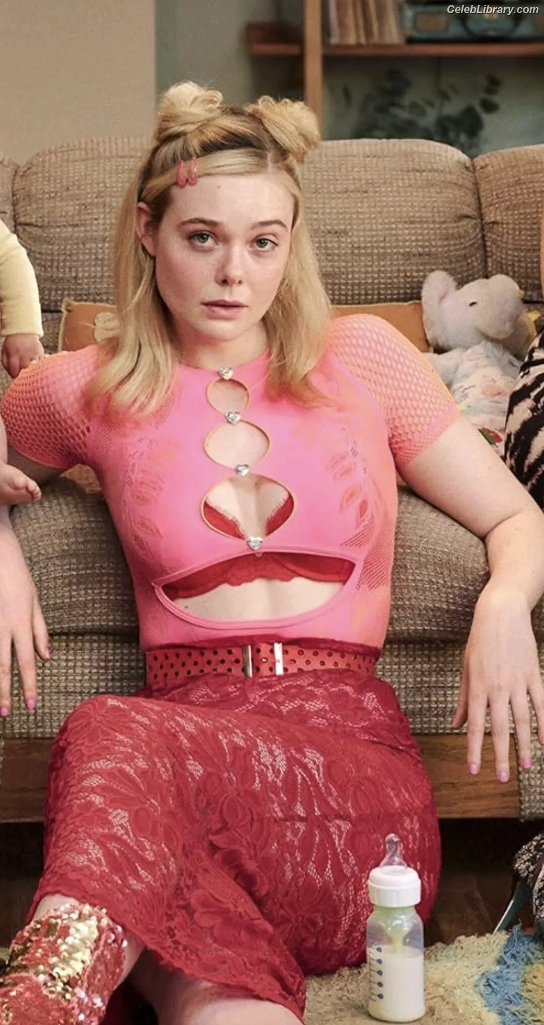 Elle Fanning photo 3 of 4118