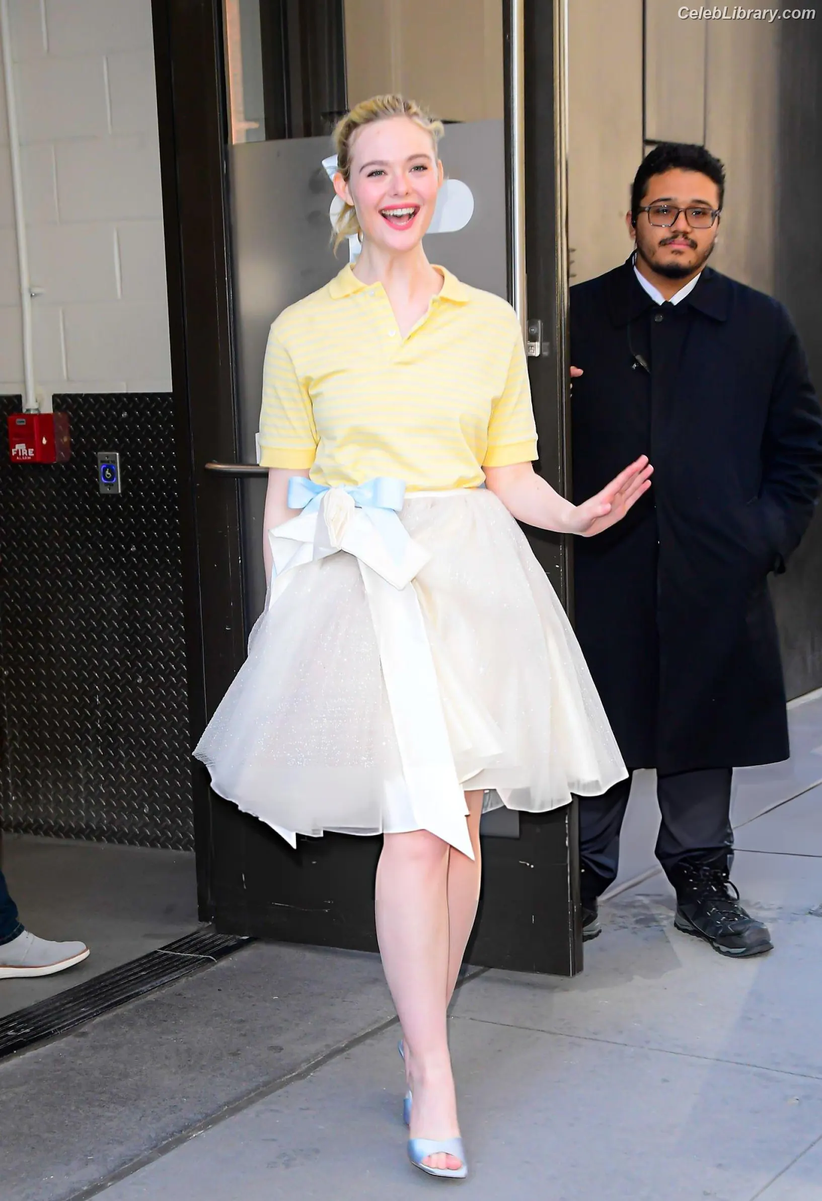 Elle Fanning photo 15 of 4118