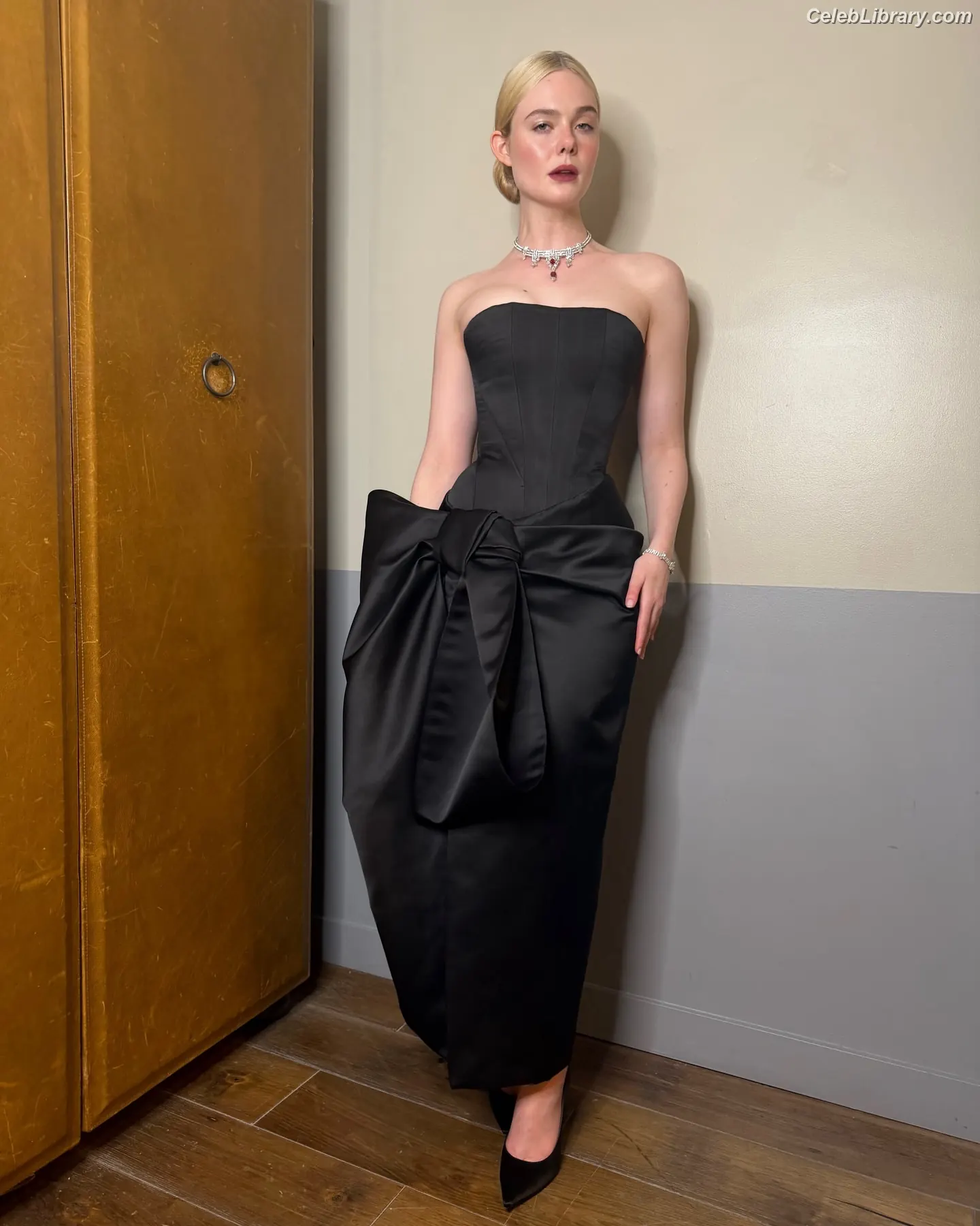 Elle Fanning photo 14 of 4118