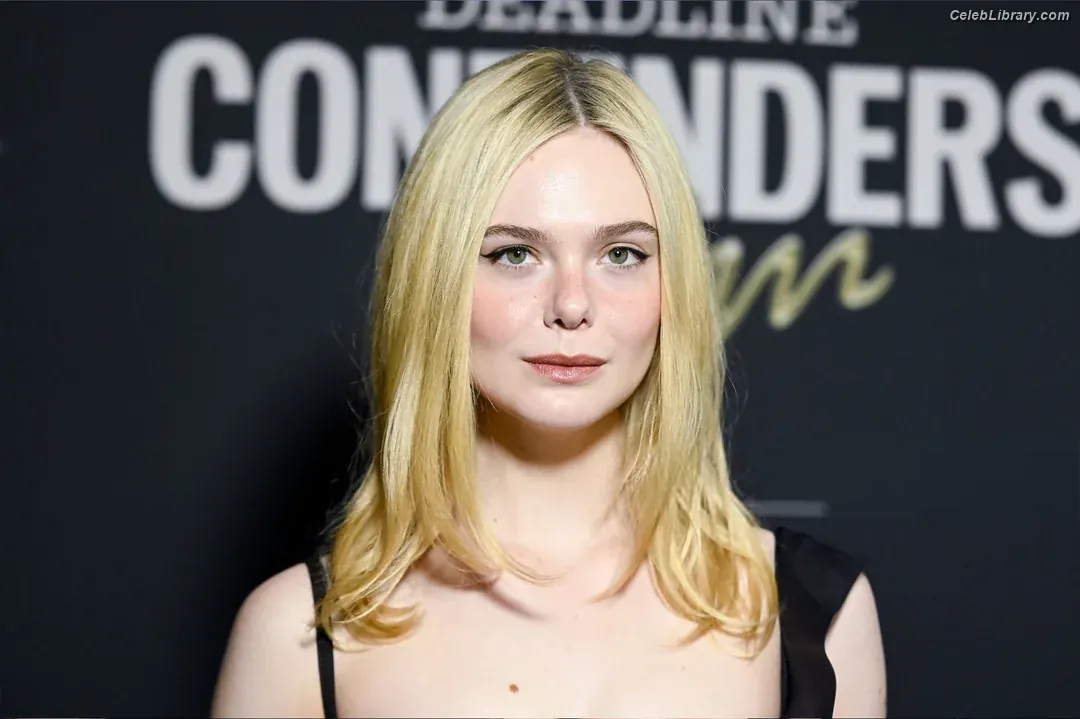 Elle Fanning photo 13 of 4118