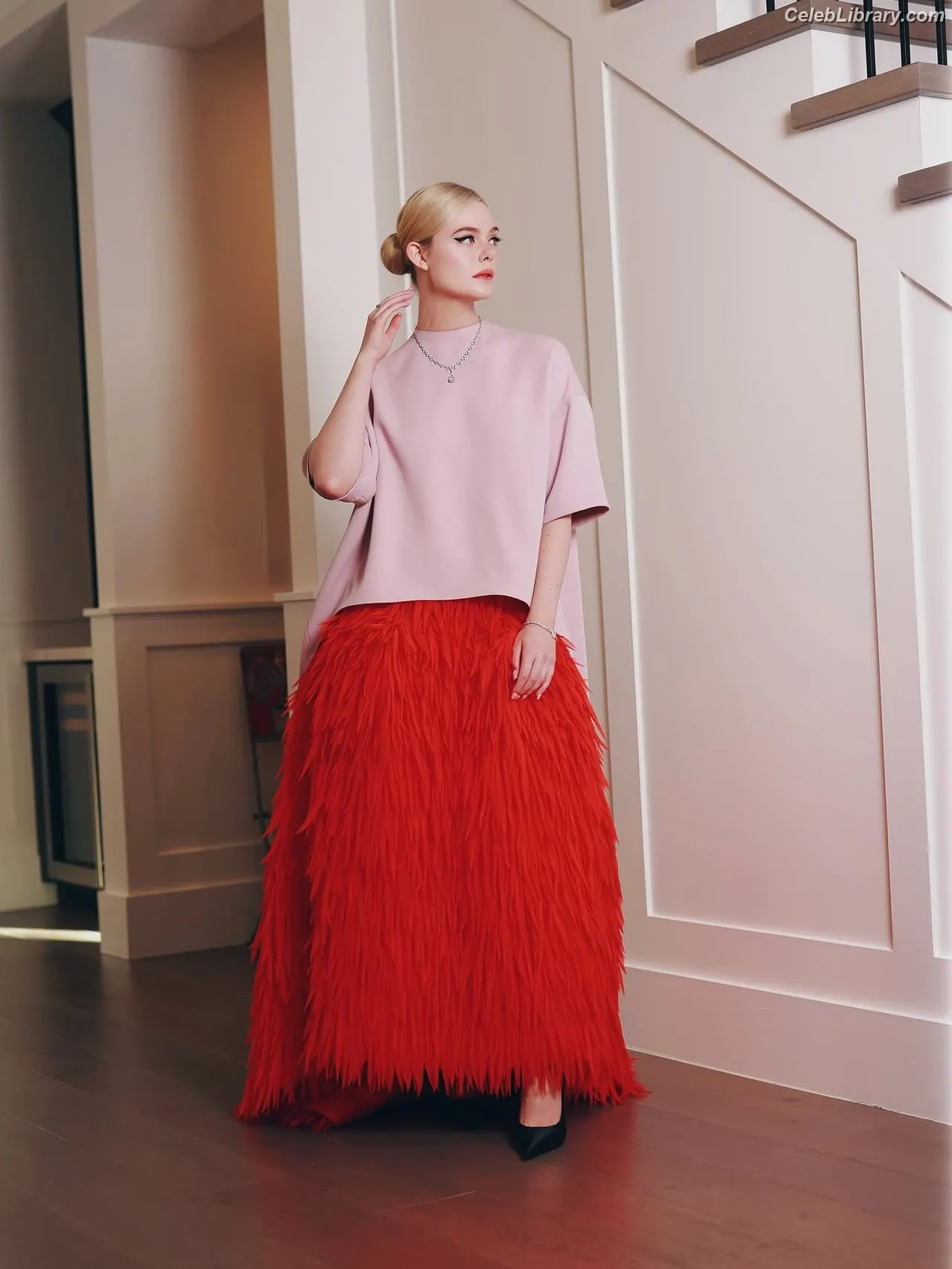 Elle Fanning photo 21 of 4118