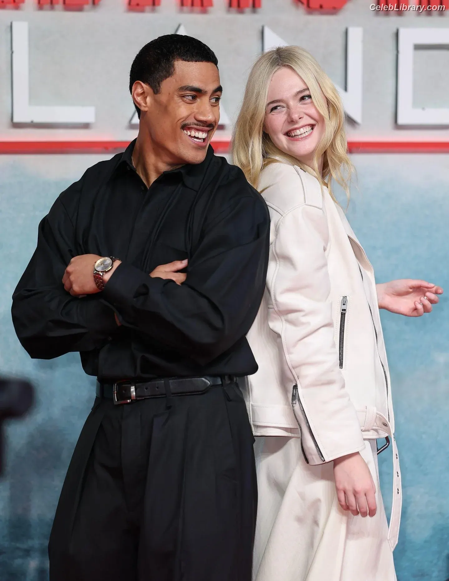 Elle Fanning photo 5 of 4118