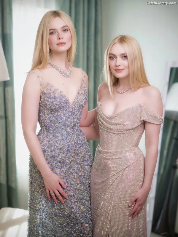 Elle Fanning photo 12 of 4114