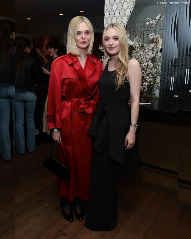 Elle Fanning photo 9 of 4114