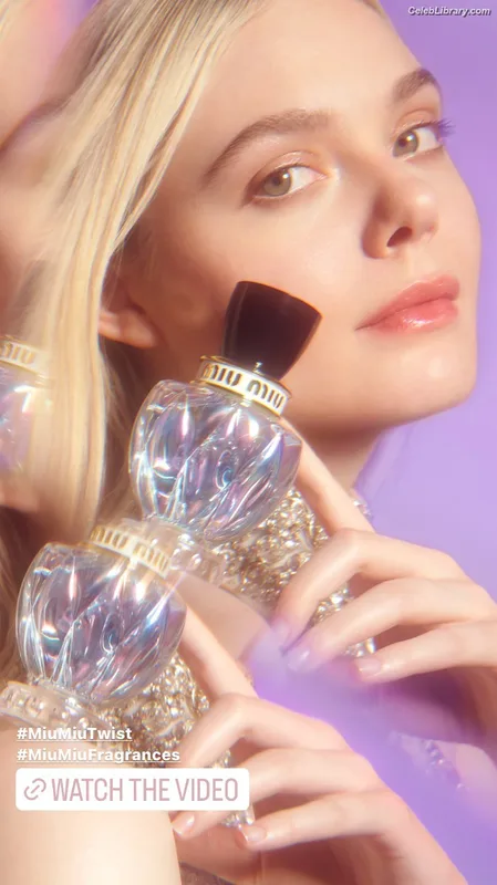 Elle Fanning photo 10 of 4114