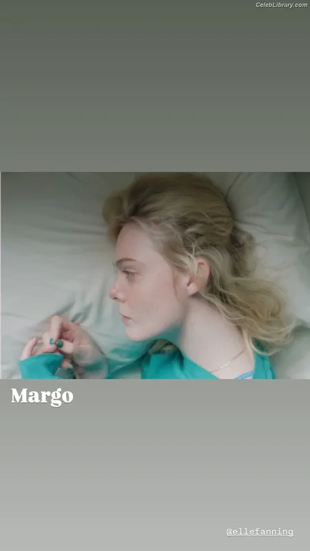 Elle Fanning photo 24 of 4114