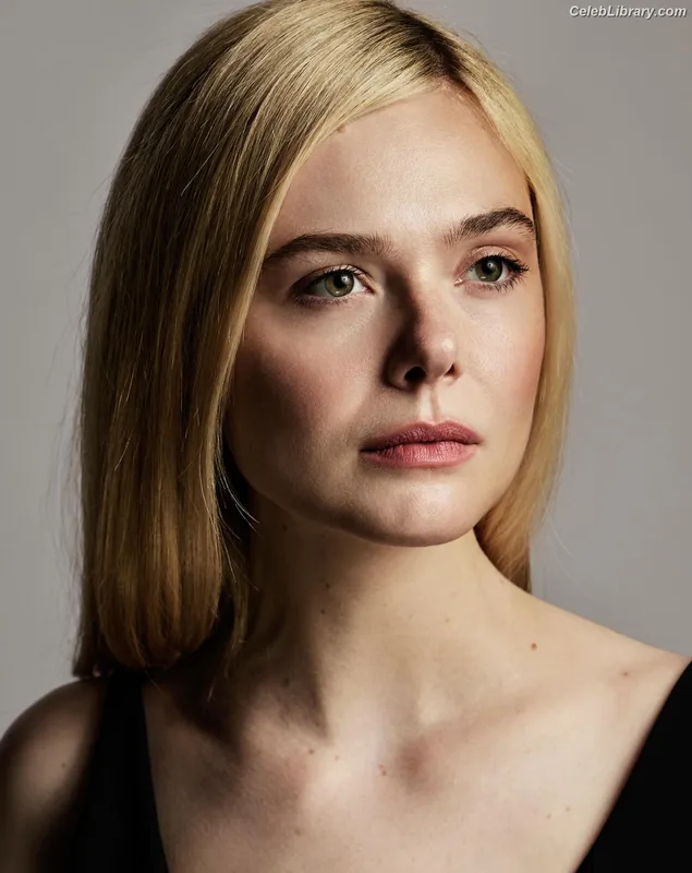 Elle Fanning photo 8 of 4114