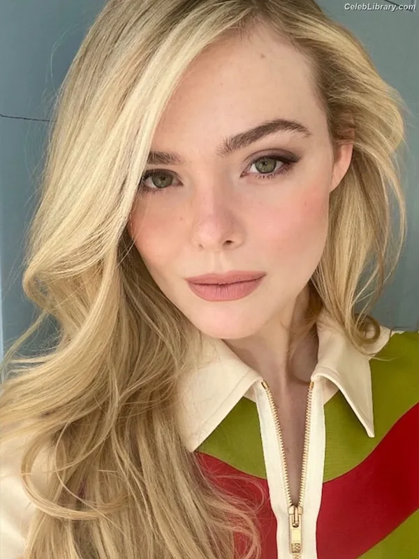 Elle Fanning photo 14 of 4114