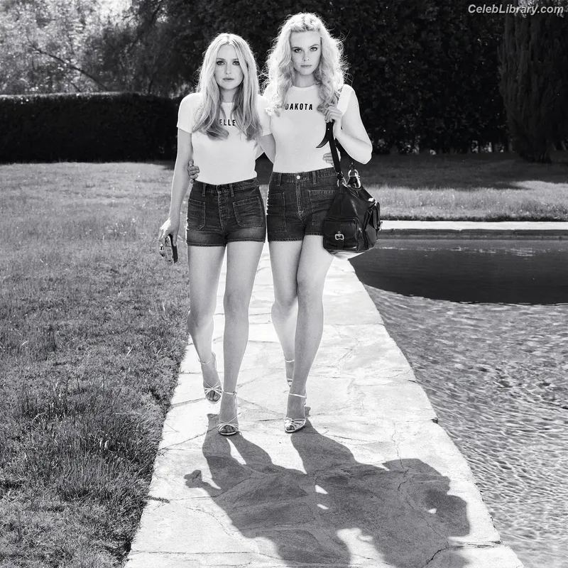 Elle Fanning photo 19 of 4114