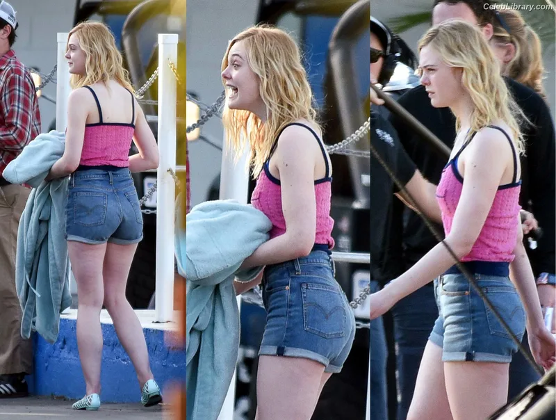 Elle Fanning photo 24 of 4114
