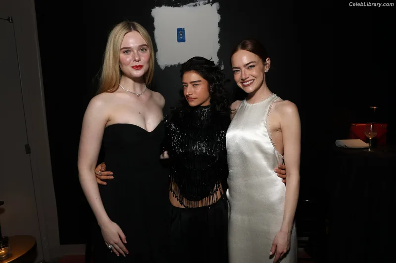 Elle Fanning photo 21 of 4114
