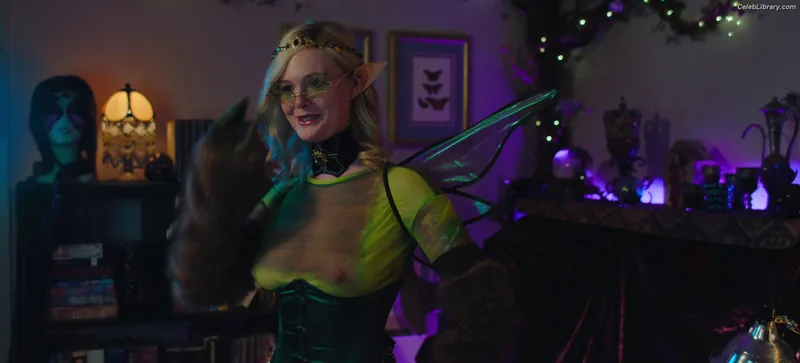 Elle Fanning photo 9 of 4114