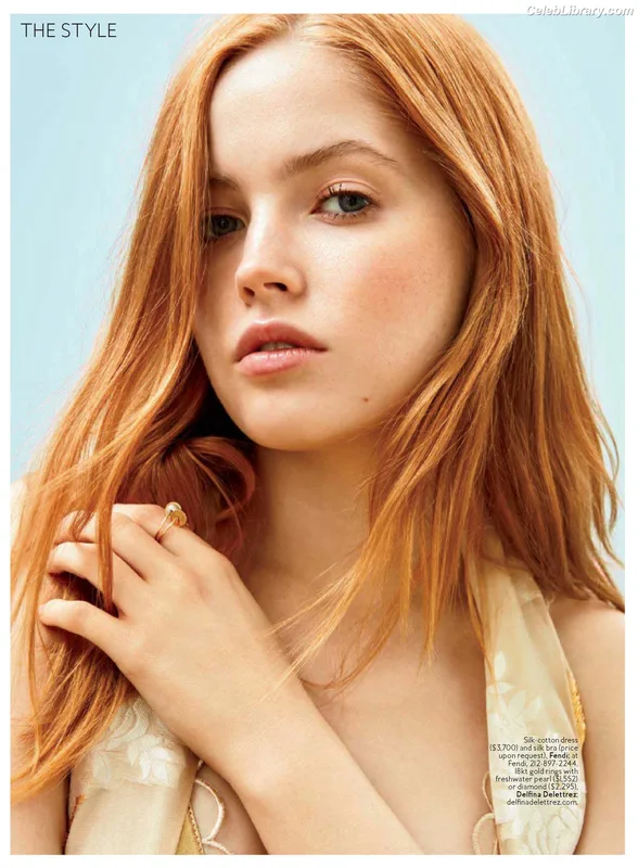 Ellie Bamber photo 6 of 496