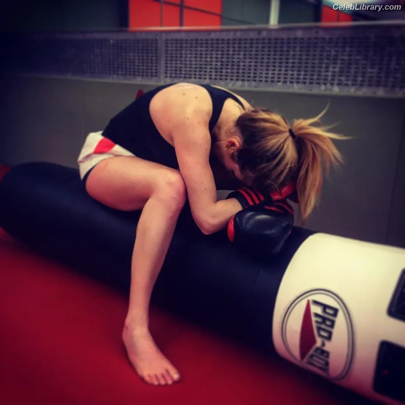 Ellie Goulding photo 7 of 488