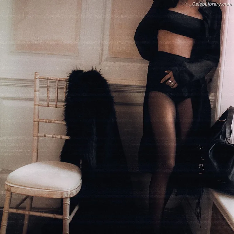 Ellie Goulding photo 5 of 488