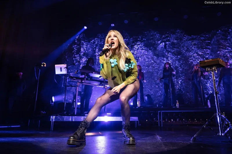 Ellie Goulding photo 14 of 488