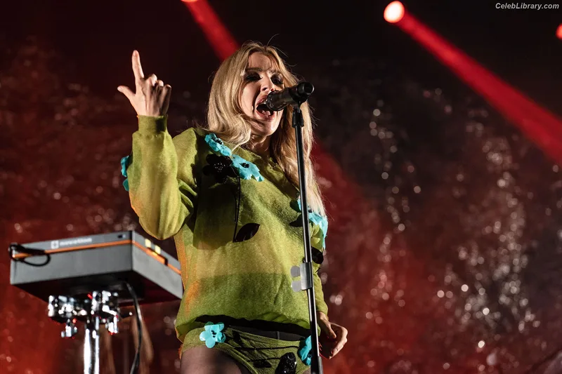Ellie Goulding photo 15 of 488