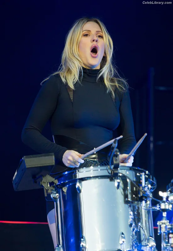 Ellie Goulding photo 9 of 488