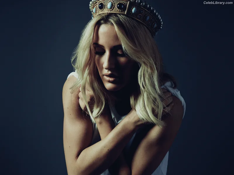 Ellie Goulding photo 6 of 488
