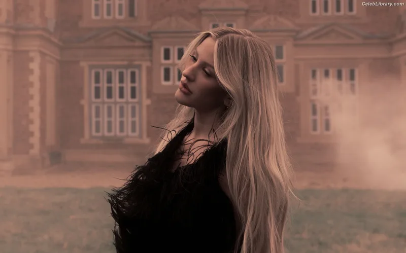 Ellie Goulding photo 9 of 488