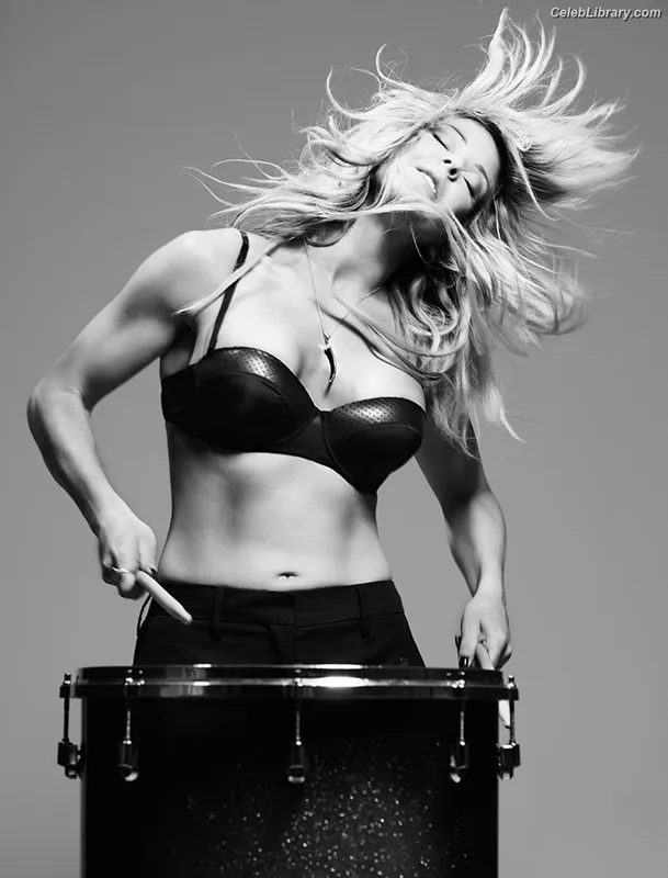 Ellie Goulding photo 9 of 488
