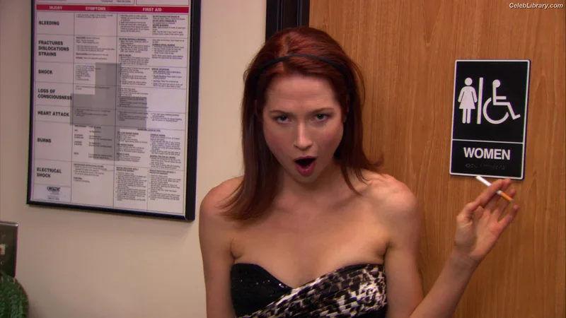 Ellie Kemper photo 12 of 99