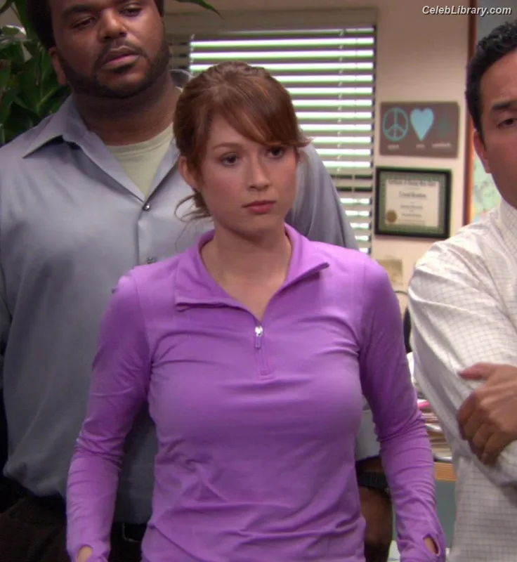 Ellie Kemper photo 4 of 99
