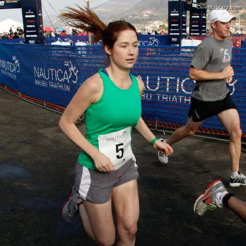 Ellie Kemper photo 6 of 99