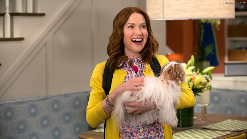 Ellie Kemper photo 1 of 99
