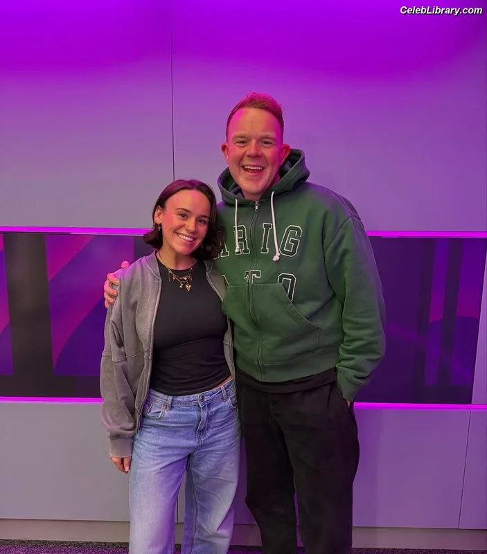 Ellie Leach photo 15 of 63