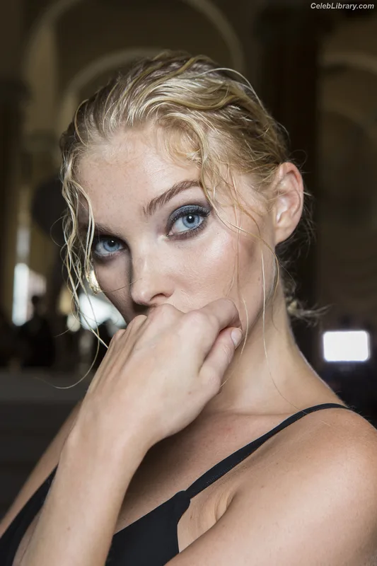 Elsa Hosk photo 24 of 1572