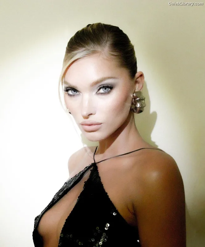 Elsa Hosk photo 5 of 1572