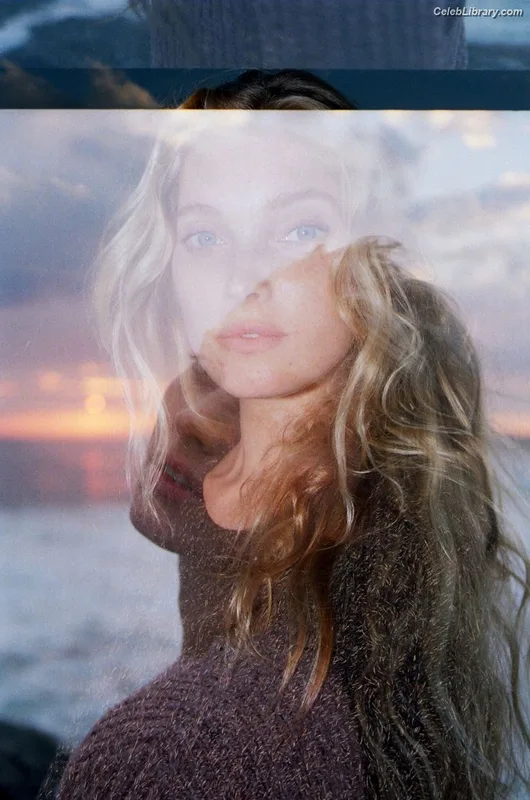 Elsa Hosk photo 8 of 1572
