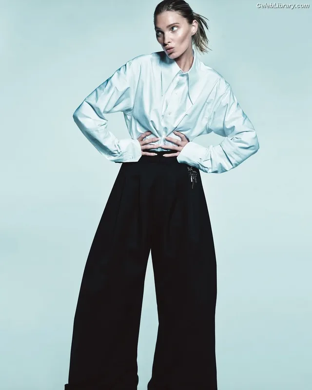 Elsa Hosk photo 24 of 1572