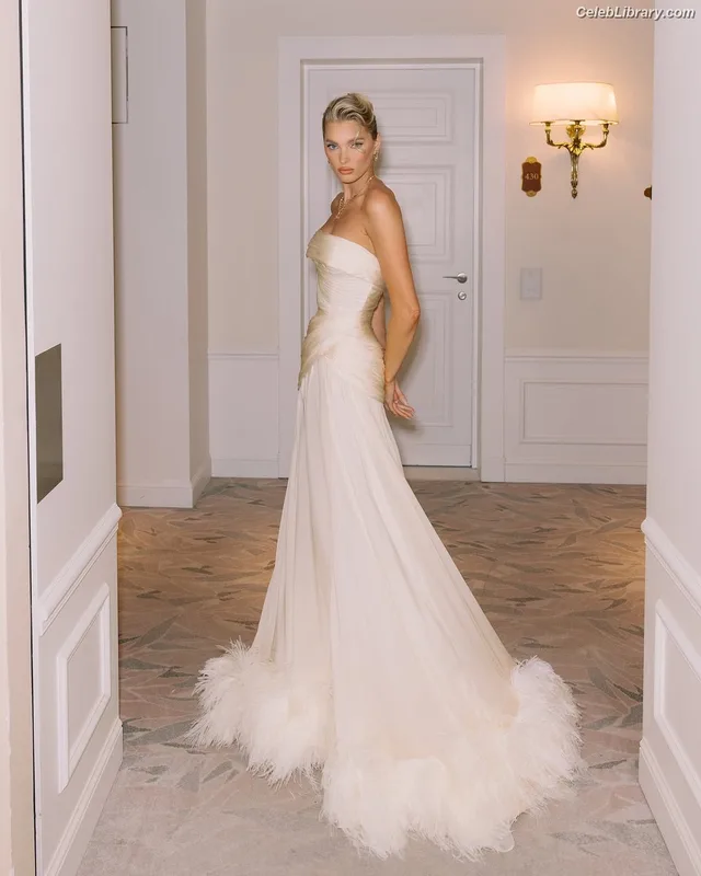 Elsa Hosk photo 14 of 1572