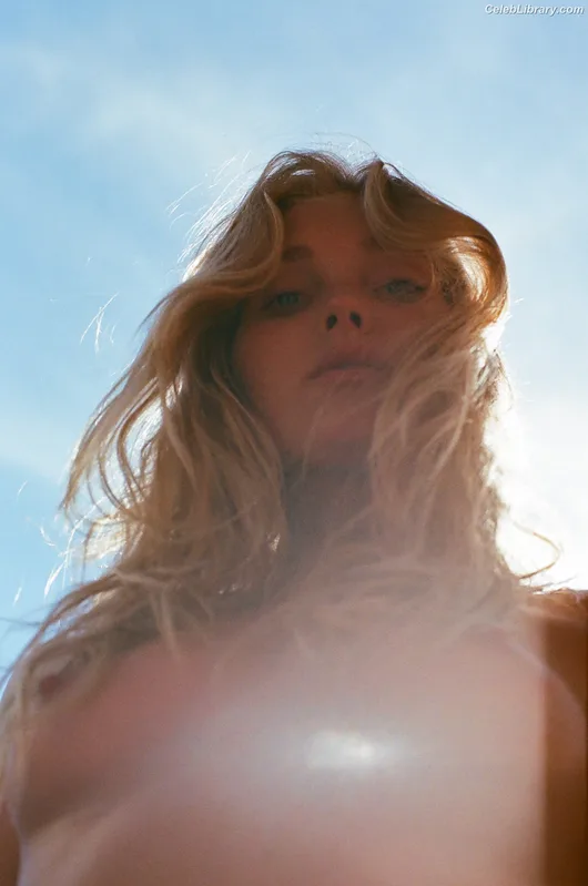 Elsa Hosk photo 7 of 1572