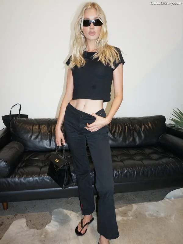 Elsa Hosk photo 10 of 1572