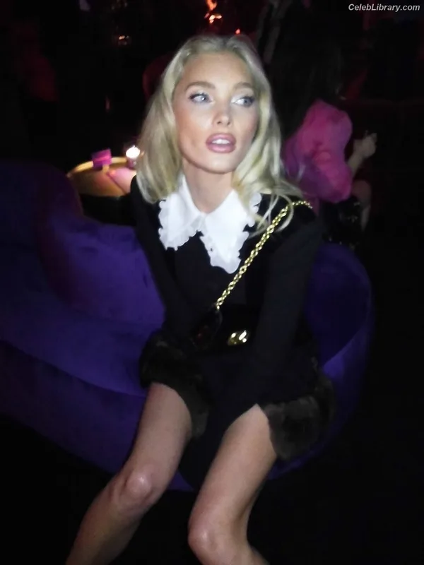 Elsa Hosk photo 11 of 1572
