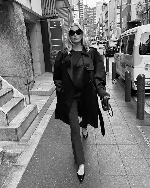 Elsa Hosk photo 9 of 1572