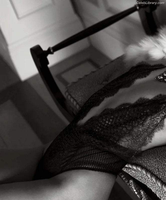 Elsa Hosk photo 22 of 1572