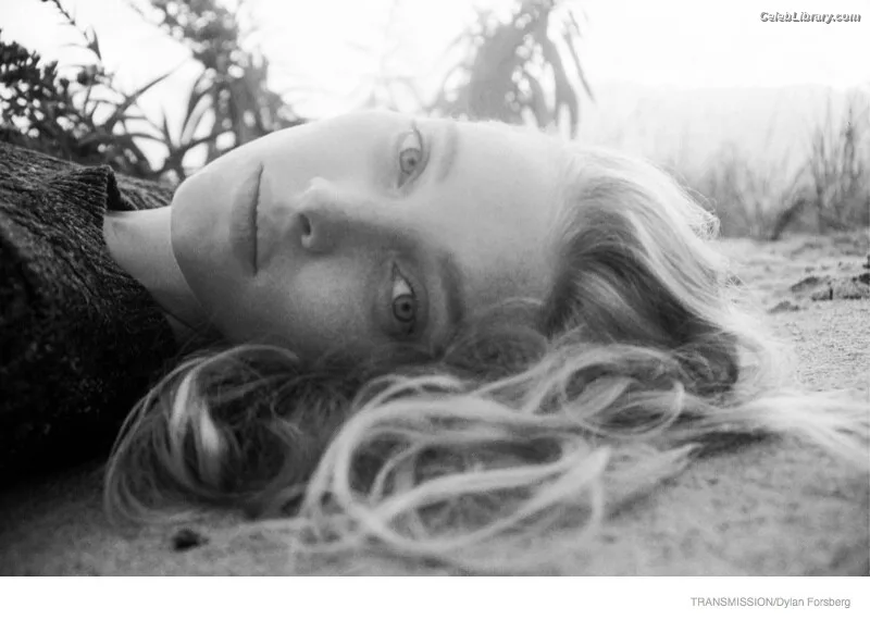 Elsa Hosk photo 13 of 1572