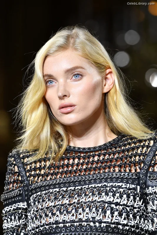 Elsa Hosk photo 22 of 1572