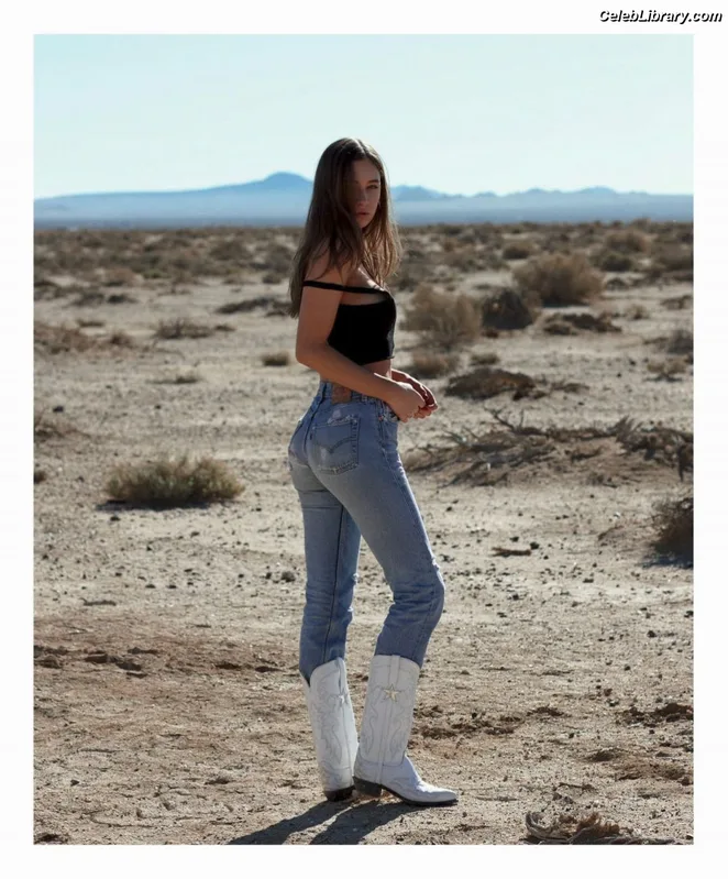 Elsie Hewitt photo 22 of 893