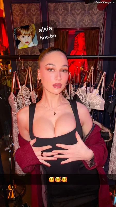 Elsie Hewitt photo 11 of 893