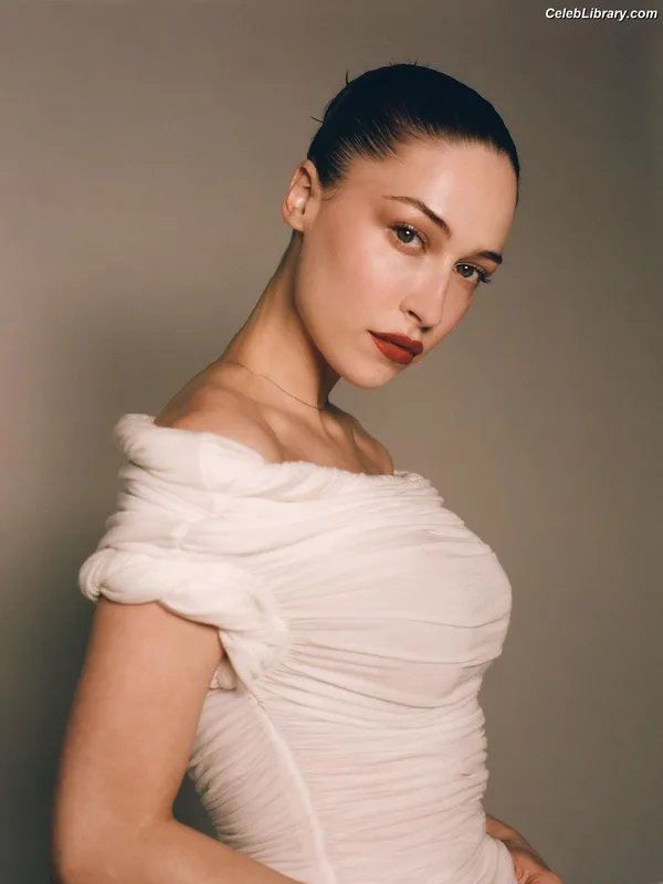 Elsie Hewitt photo 6 of 893