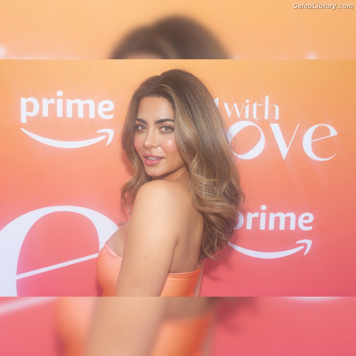 Emeraude Toubia photo 7 of 202