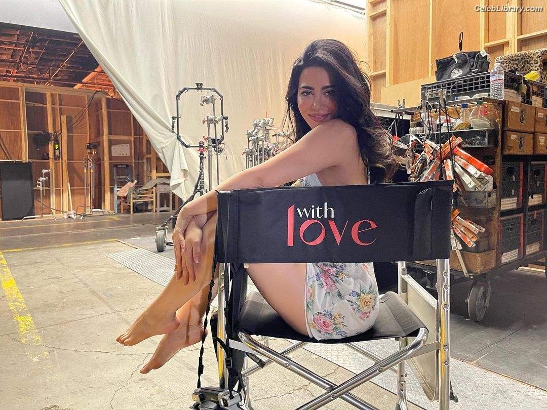 Emeraude Toubia photo 19 of 202