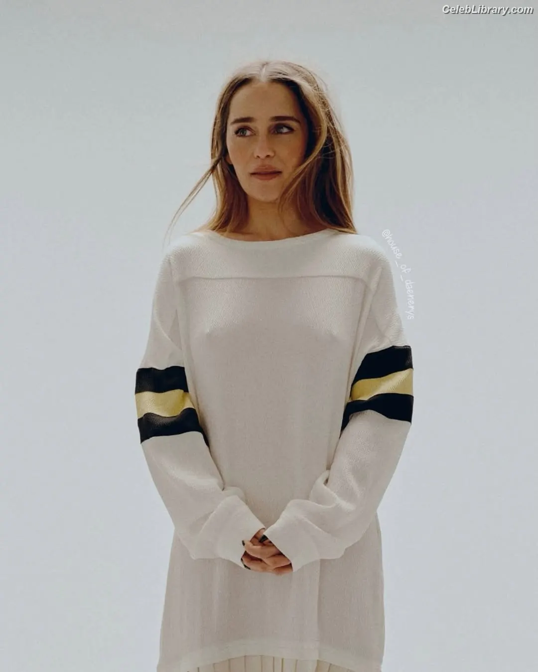 Emilia Clarke photo 6 of 1293