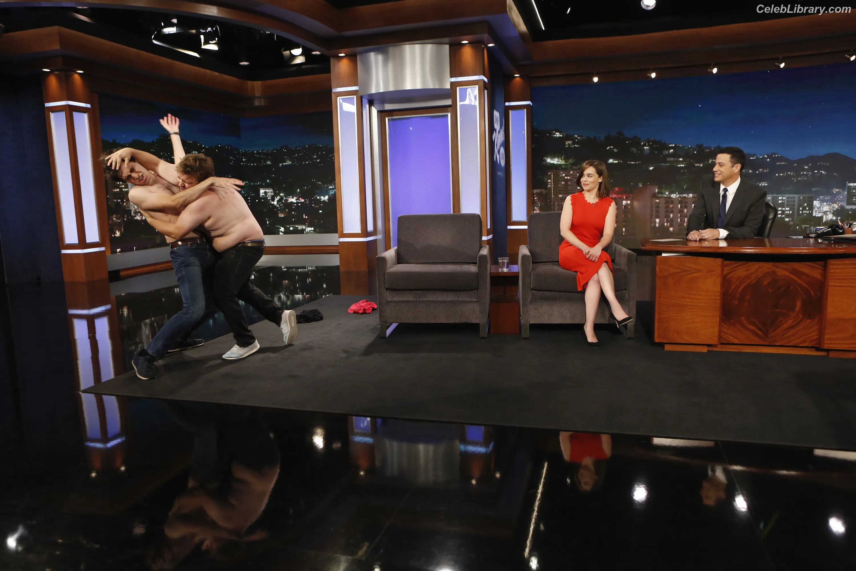Emilia Clarke photo 18 of 1293